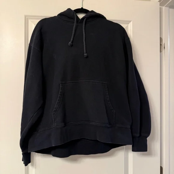 TNA COZYAF (Aritzia) Classic Black Pullover Hoodie - Picture 1 of 2